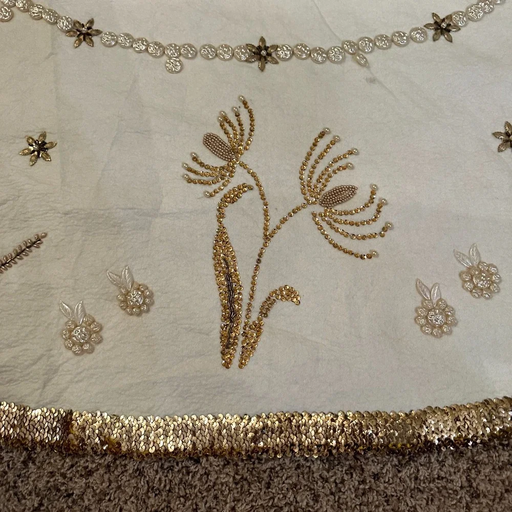 STUNNING Heavy Gold Beaded Table Ivory Large Tablecloth Topper Thick Felt Fabric